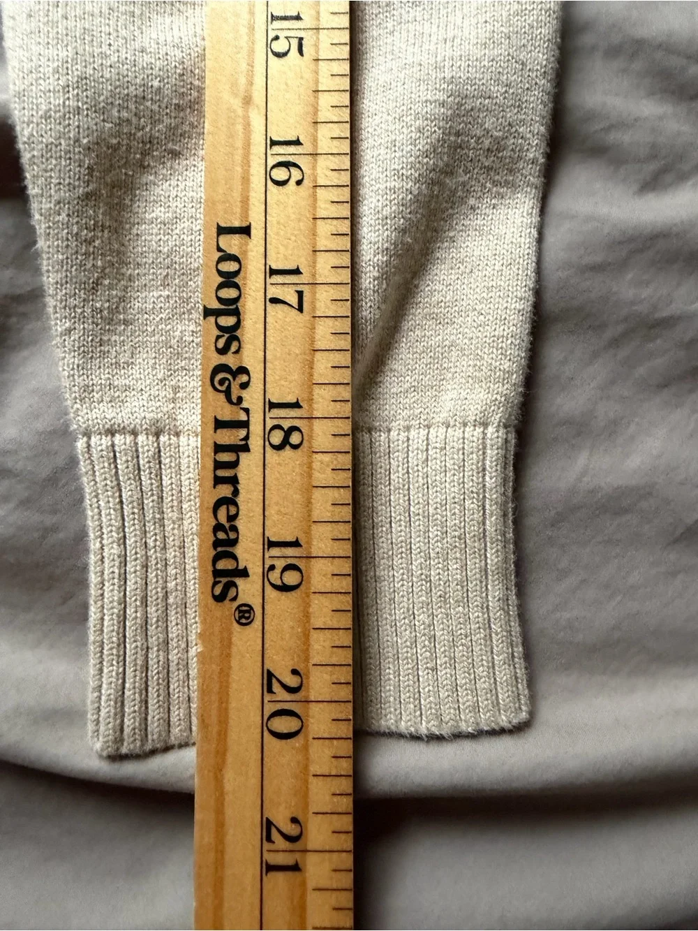 Childrens Place Boys Striped Sweater 100% Cotton Size 10/12 Large Gray & Tan
